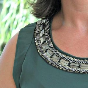 💥 Brixon Ivy - Donna Embellished Neckline Blouse